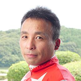 倉富 隆一郎