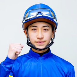 岡 遼太郎