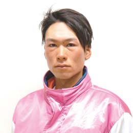 舘澤 直央